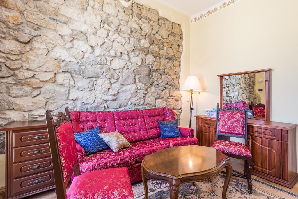 Villas Arbia - Margita Beach Hotel Banjol Екстер'єр фото