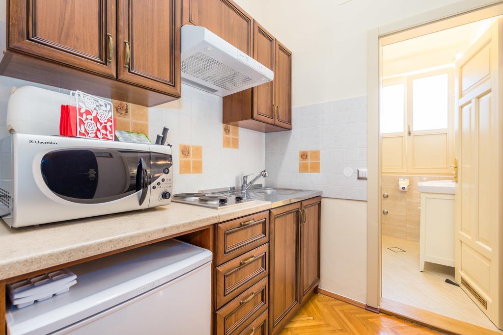 Villas Arbia - Margita Beach Hotel Banjol Екстер'єр фото
