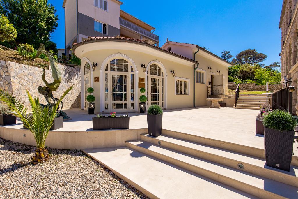 Villas Arbia - Margita Beach Hotel Banjol Екстер'єр фото