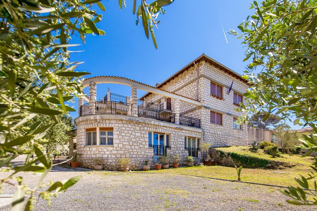 Villas Arbia - Margita Beach Hotel Banjol Екстер'єр фото